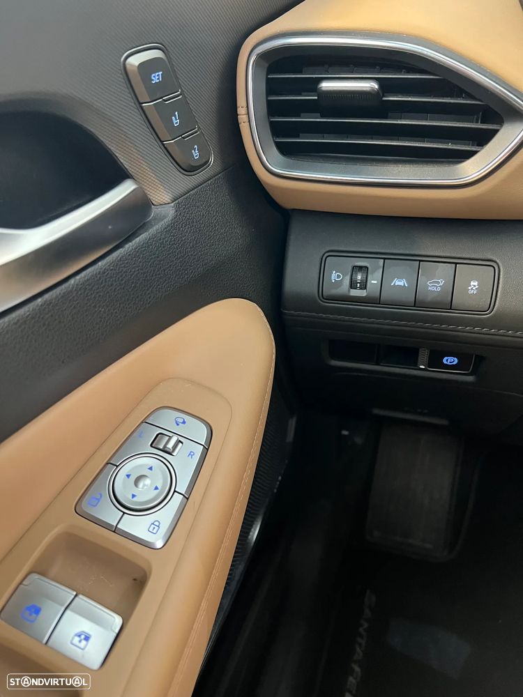Hyundai Santa Fe 1.6 T-GDI HEV Vanguard+Luxury Pack - 17