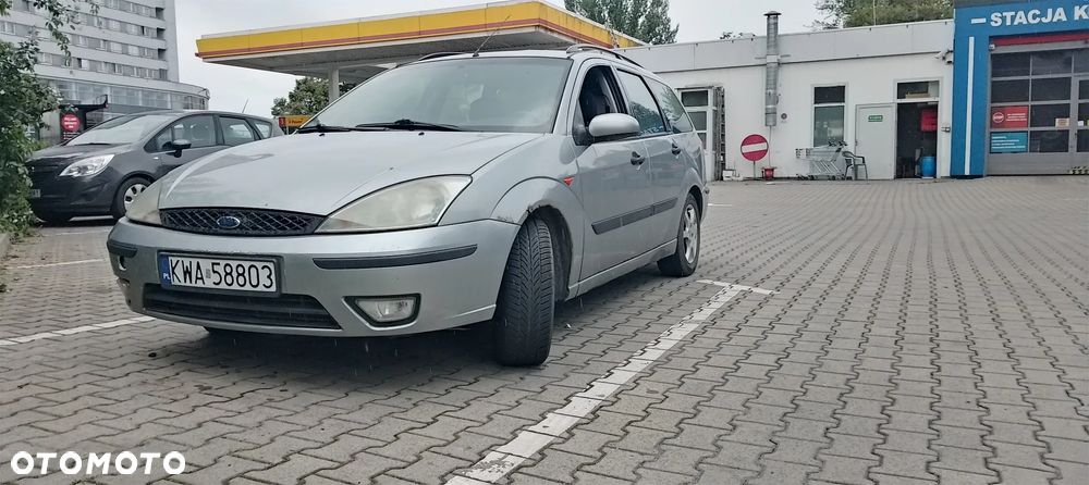 Ford Focus 1.8 TDDi Comfort - 30