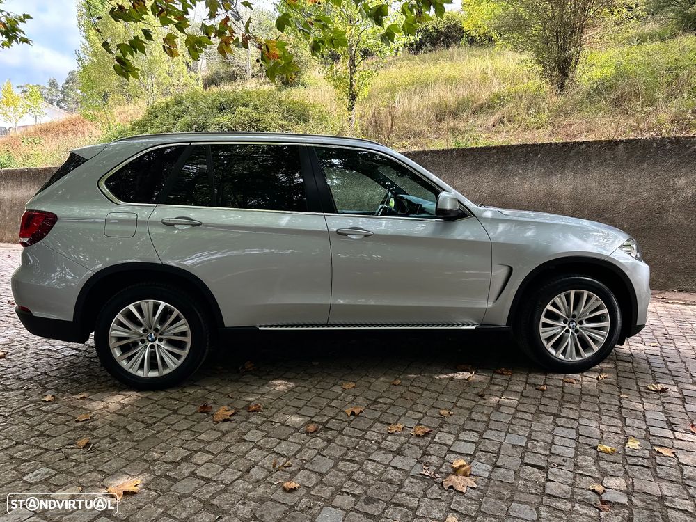 BMW X5 25 d sDrive Comfort 7L - 2