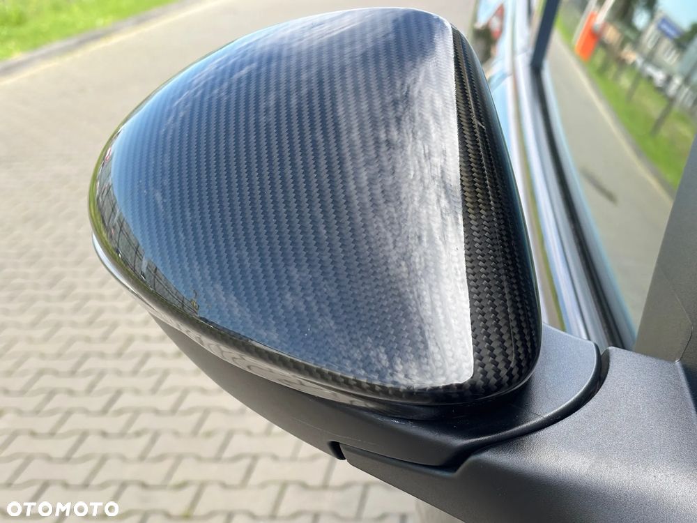 Alfa Romeo Stelvio - 16