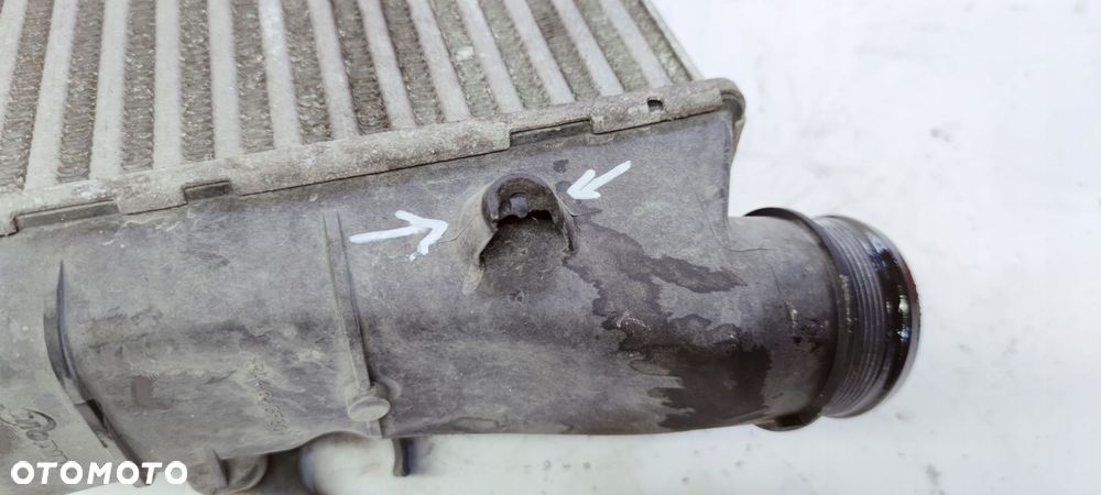 CHŁODNICA INTERCOOLER AUDI A4 B7 8E0145805AA - 4
