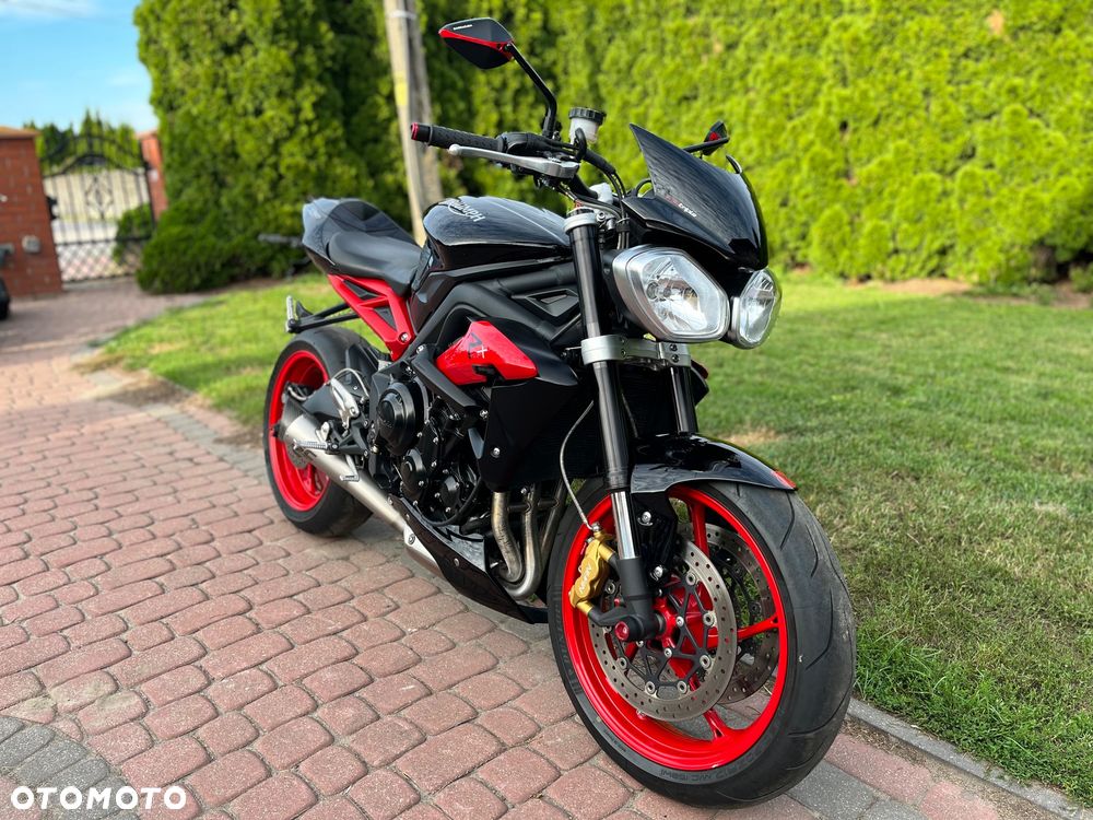 Triumph Street Triple - 2
