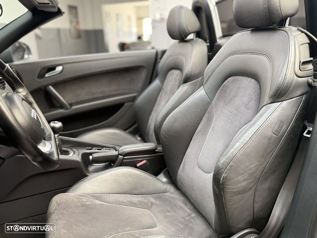 Audi TT Roadster 2.0 TFSi - 12