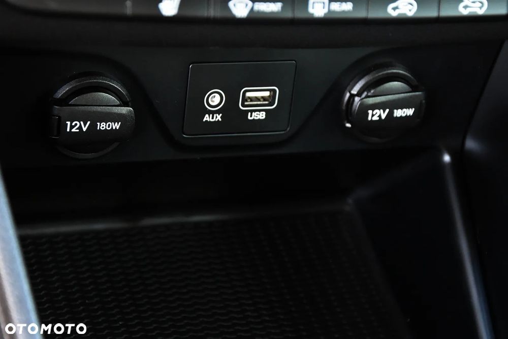 Hyundai Tucson 1.6 GDI BlueDrive Comfort 2WD - 26