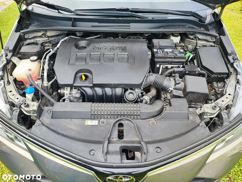 Toyota Corolla 1.6 Comfort - 22