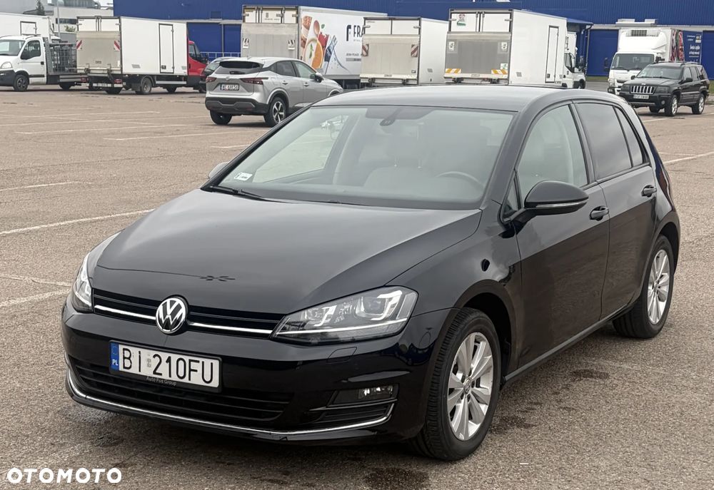 Volkswagen Golf 1.2 TSI BMT Comfortline - 8
