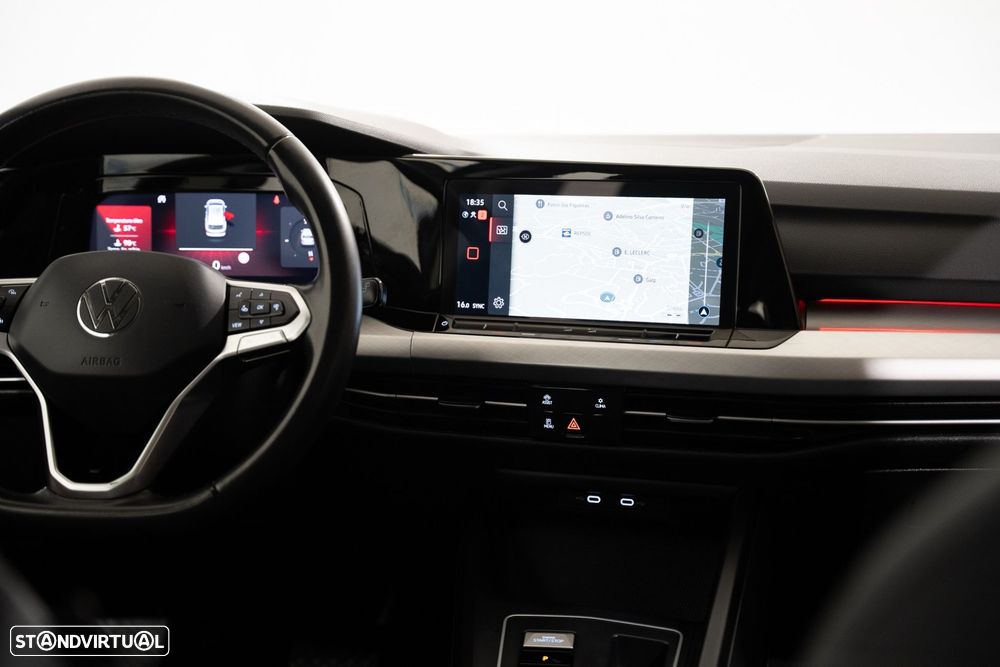 VW Golf Variant 1.0 eTSI Life DSG - 12