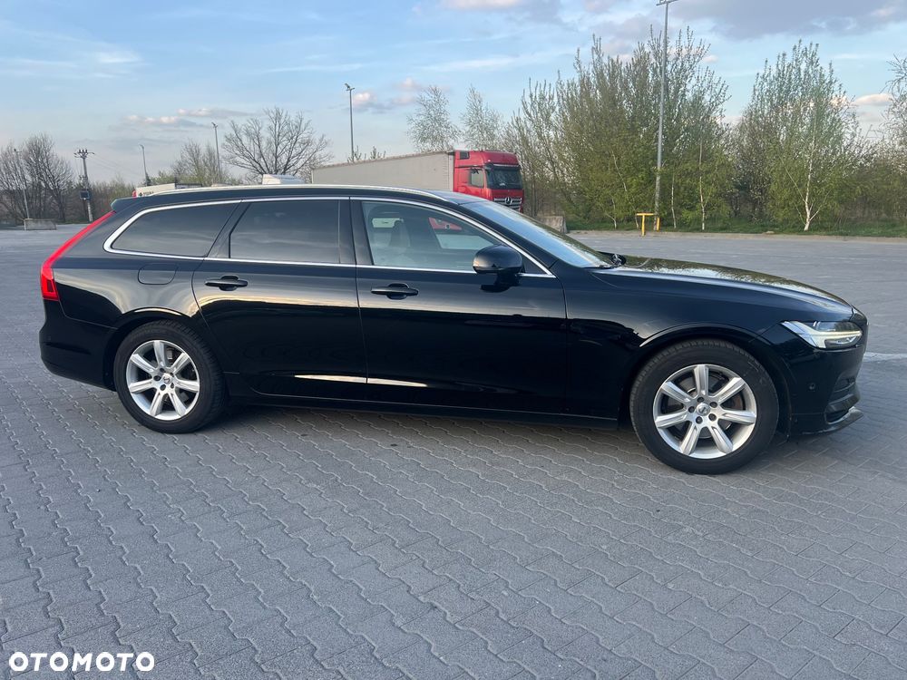 Volvo V90 D4 Momentum - 6
