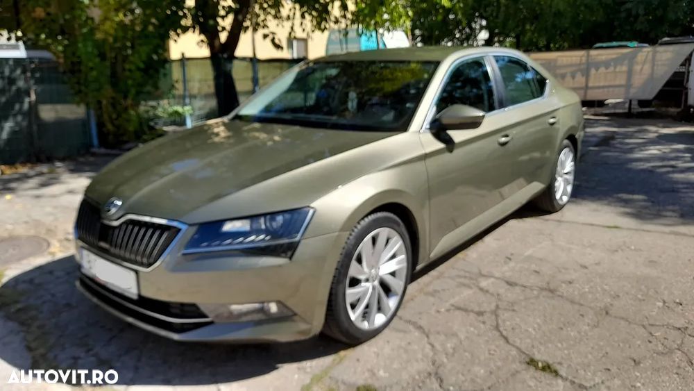 Skoda Superb Combi 2.0 TDI DSG Style - 3