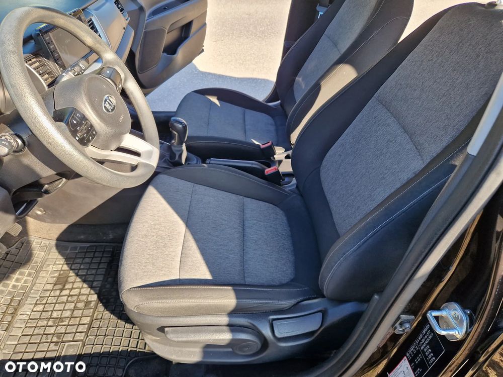 Kia Stonic 1.4 L - 21