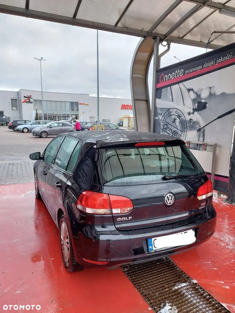 Volkswagen Golf - 2