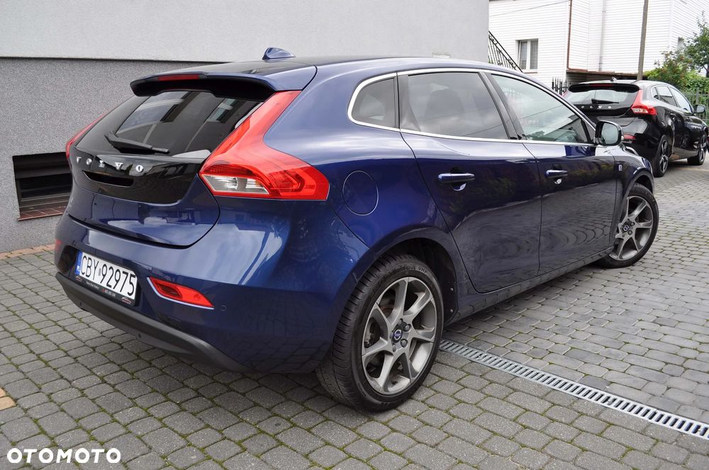 Volvo V40 D2 Ocean Race - 9