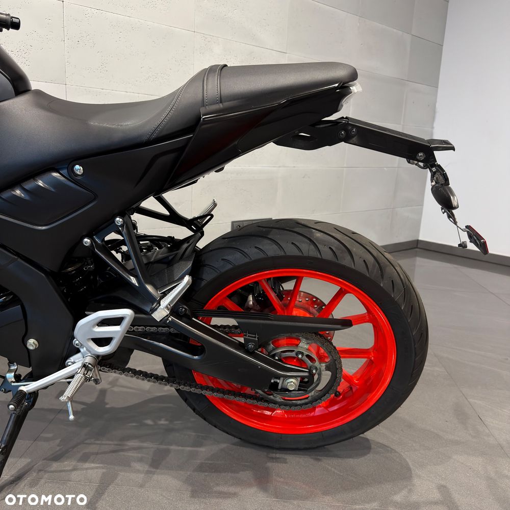 Yamaha MT - 11