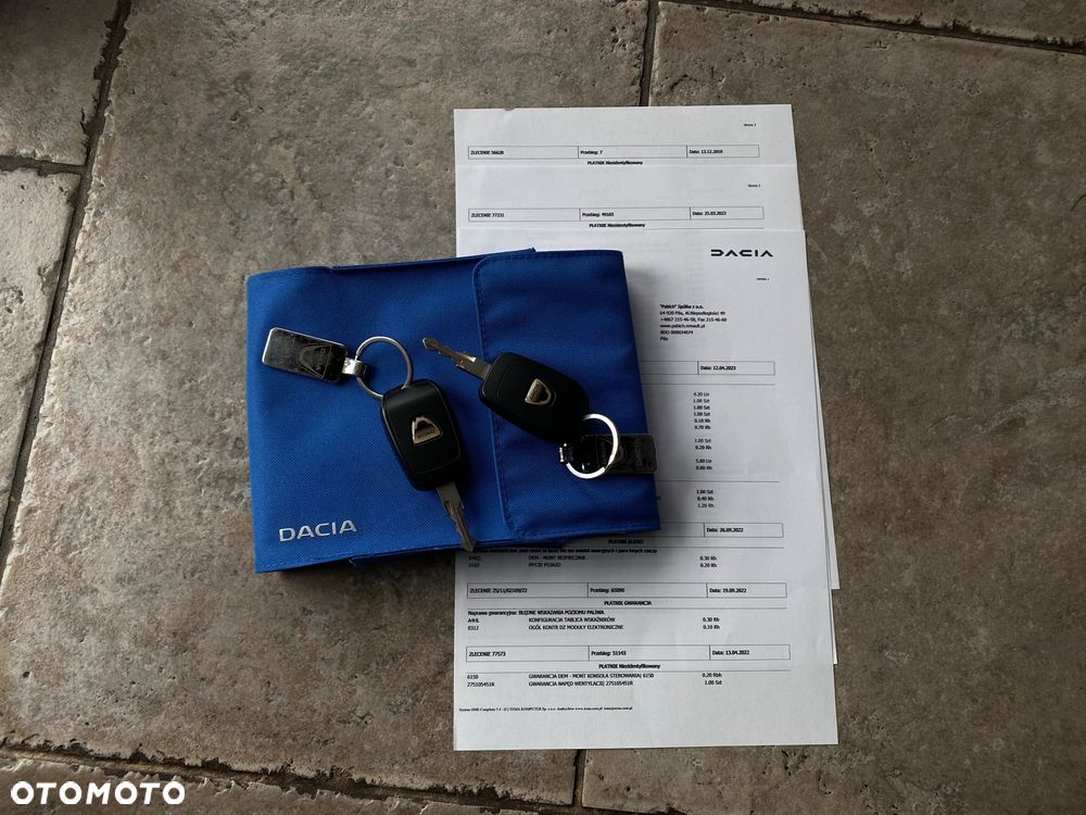 Dacia Duster 1.6 SCe Laureate S&S - 13