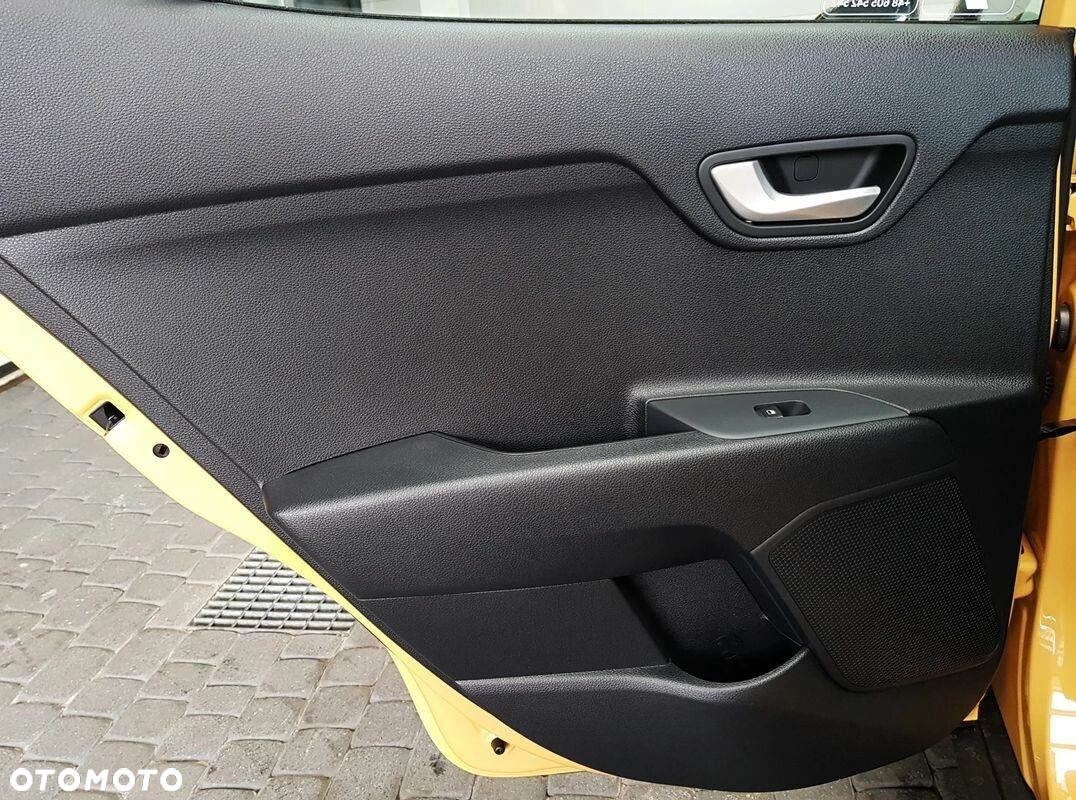 Kia Stonic 1.2 M - 20