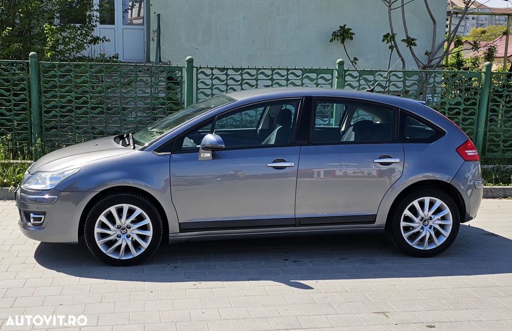 Citroën C4 1.6 HDI FAP EGS6 Exclusive - 3