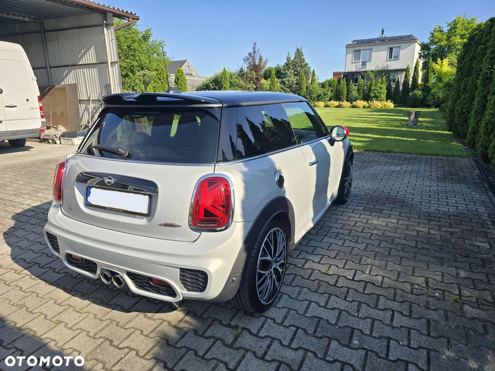 MINI John Cooper Works Essential Trim - 4