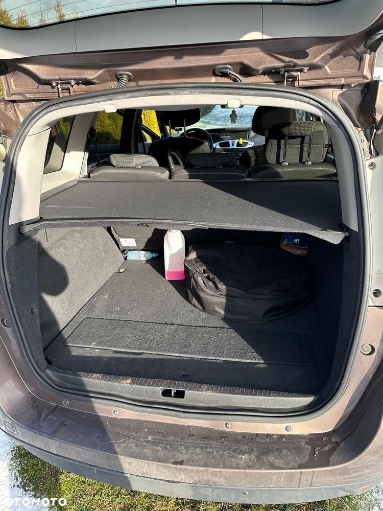 Renault Scenic TCe 130 Dynamique - 4