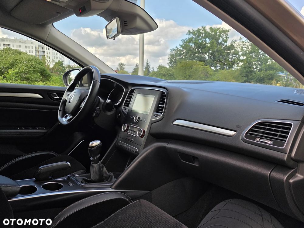 Renault Megane 1.2 Energy TCe Intens - 22