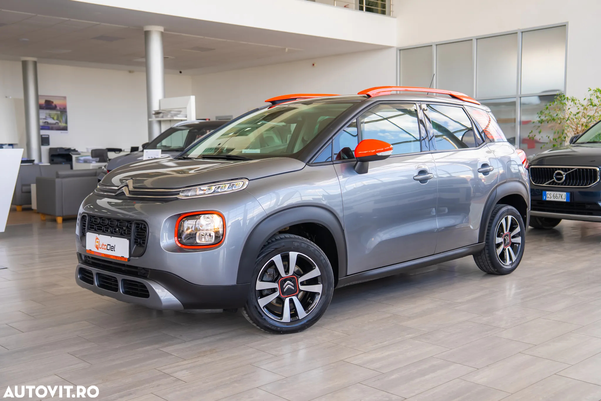 Citroën C3 AIRCROSS 1.2 PureTech S&S BVM Shine - 2