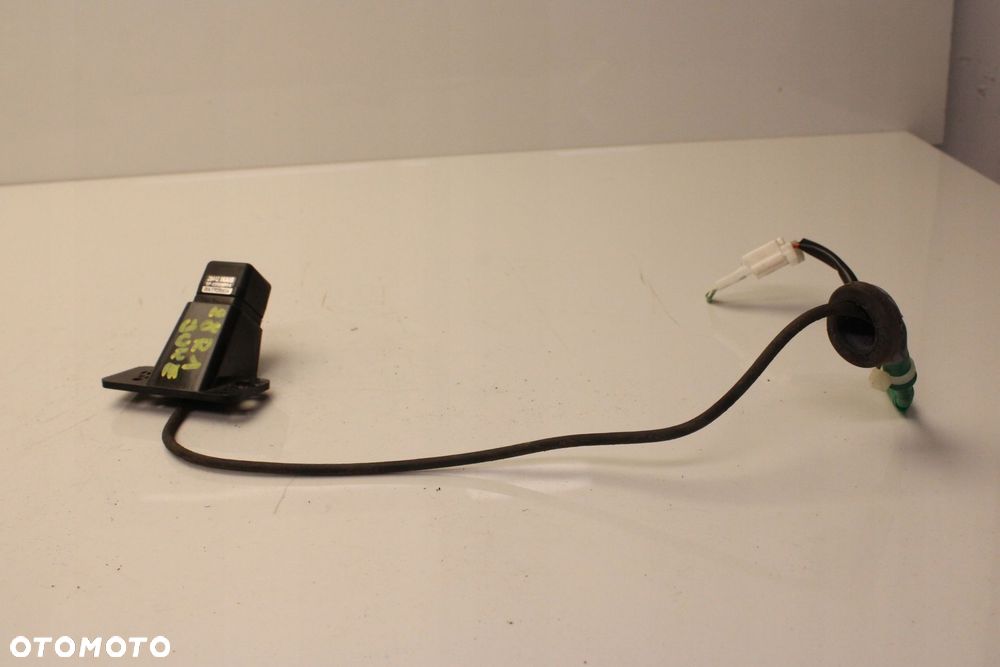 NISSAN JUKE I F15 2011R- KAMERA COFANIA KLAPY 284421KA0B - 1