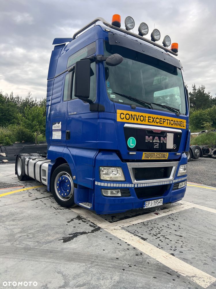 MAN TGX low deck - 12