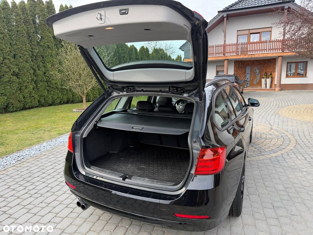 BMW Seria 3 328i xDrive Sport-Aut Modern Line - 8