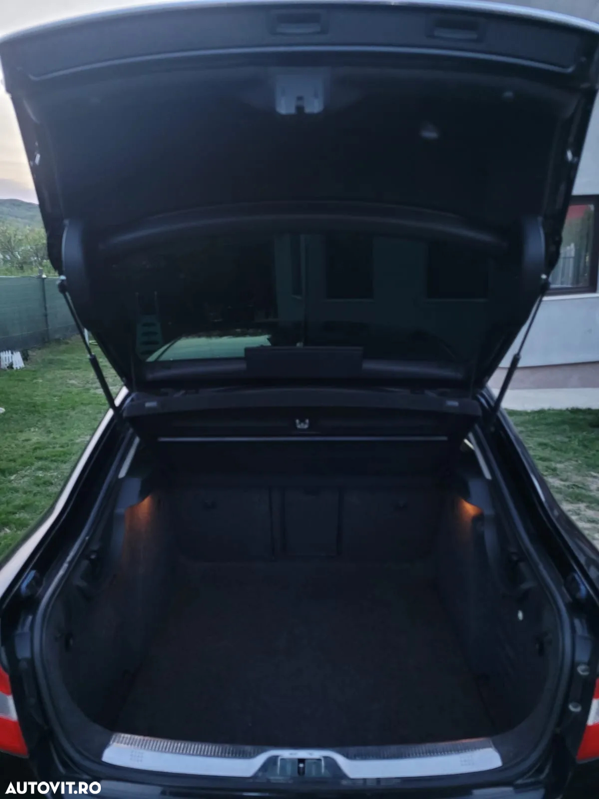 Skoda Superb 2.0 TDI Comfort - 6