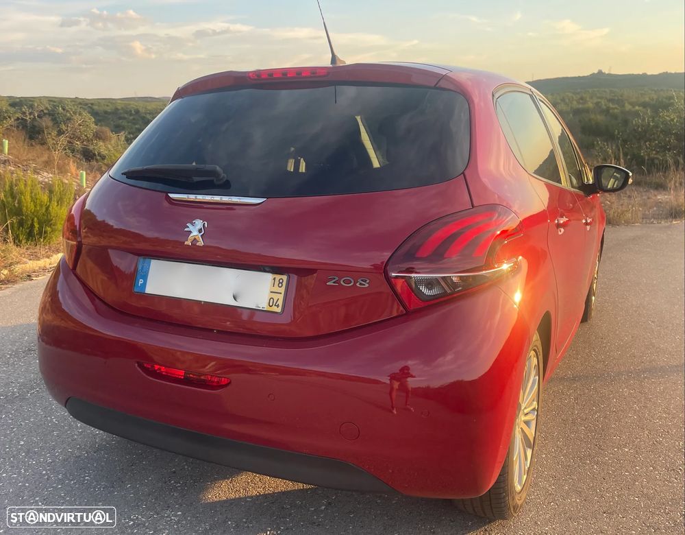 Peugeot 208 1.2 PureTech Style - 8