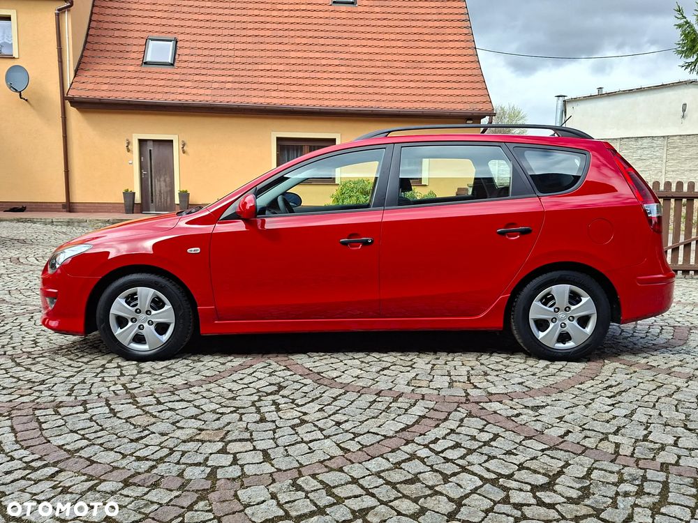 Hyundai i30 i30cw 1.4 Edition Plus - 3