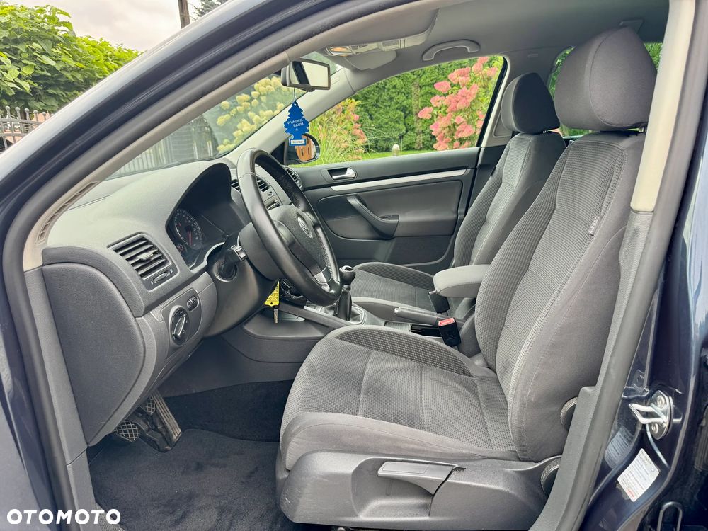 Volkswagen Golf Variant 1.6 Comfortline - 24