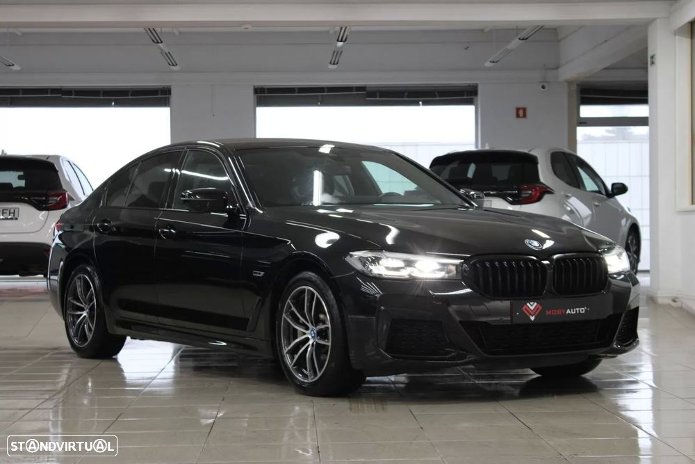 BMW 520 e Pack M - 1