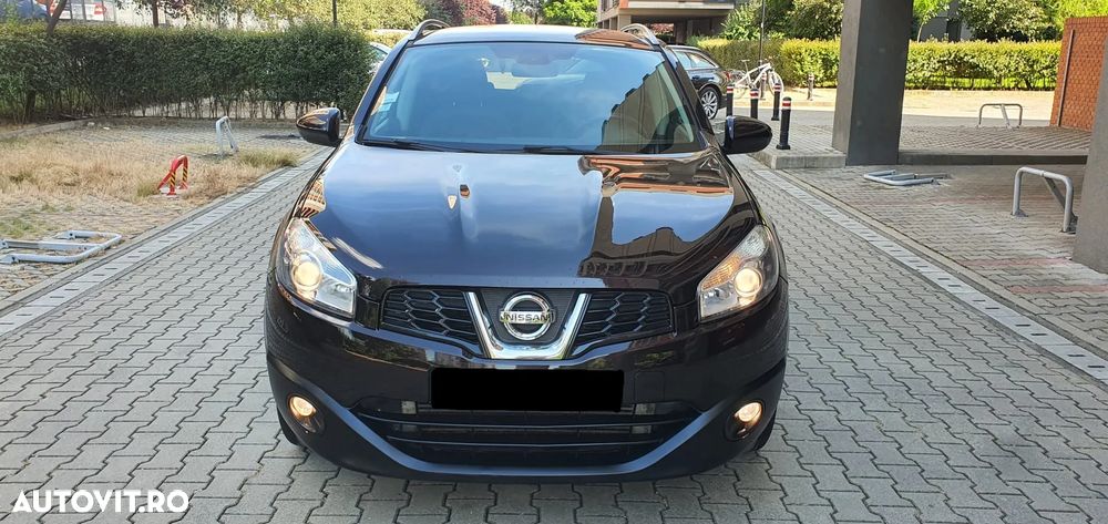 Nissan Qashqai - 2