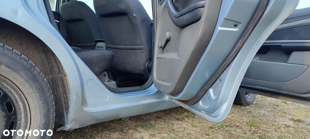 Ford Focus 1.6 FX Gold - 12