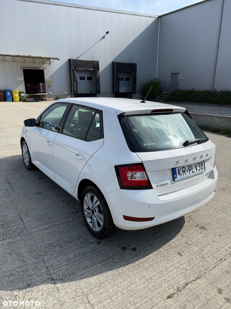 Skoda Fabia 1.0 Ambition - 4