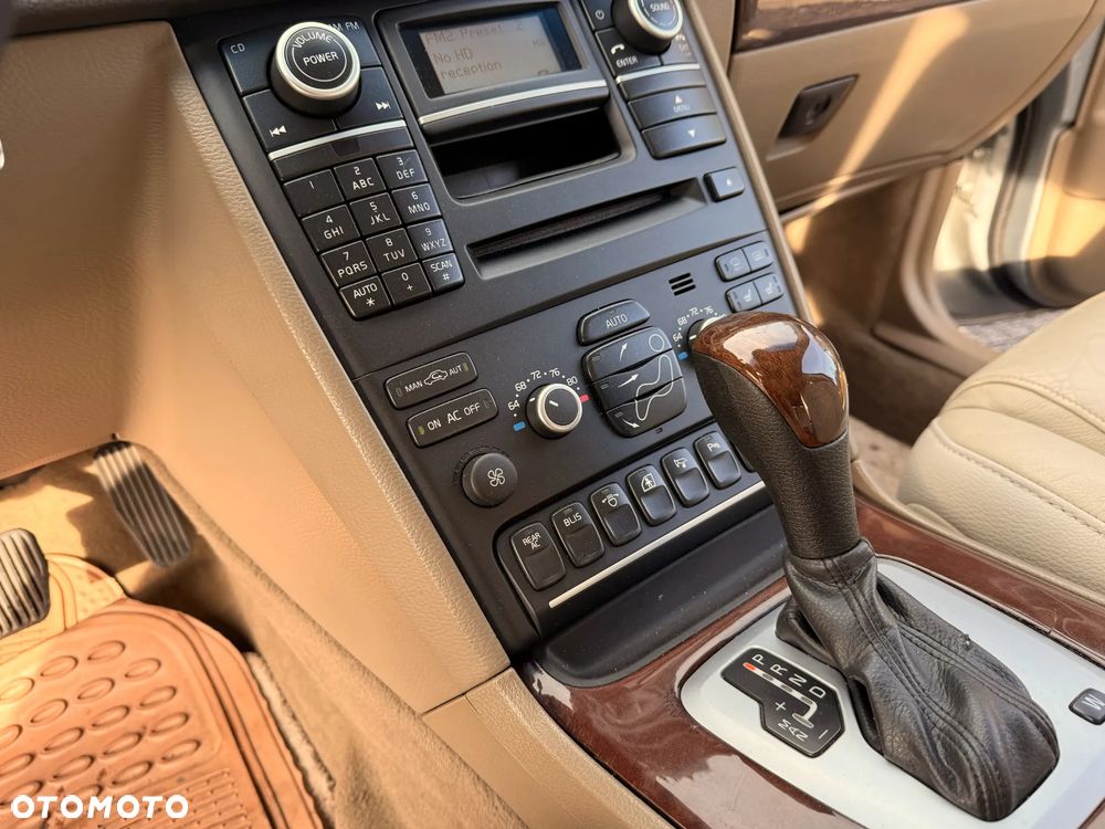 Volvo XC 90 3.2 AWD Executive - 12