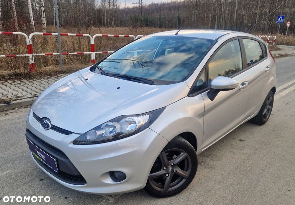 Ford Fiesta - 2