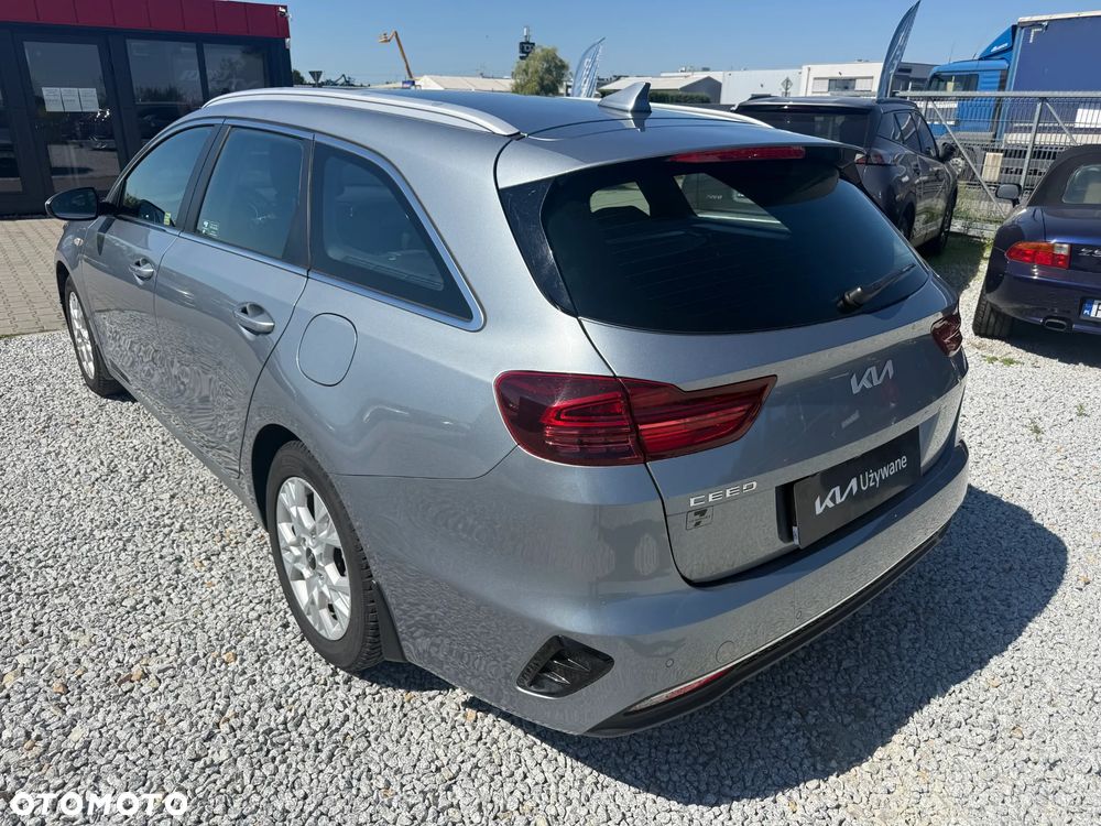 Kia Ceed 1.5 T-GDI M - 6