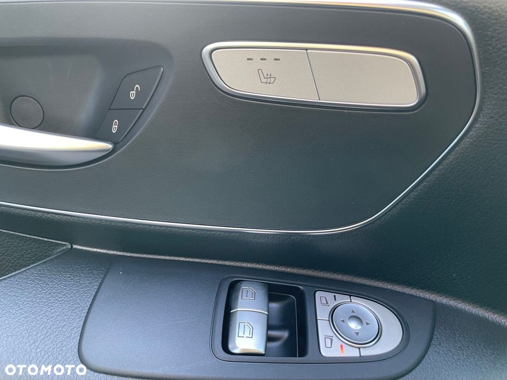 Mercedes-Benz vito 116 CDI Furgon 4x4 Multibeam LED Hak - 13