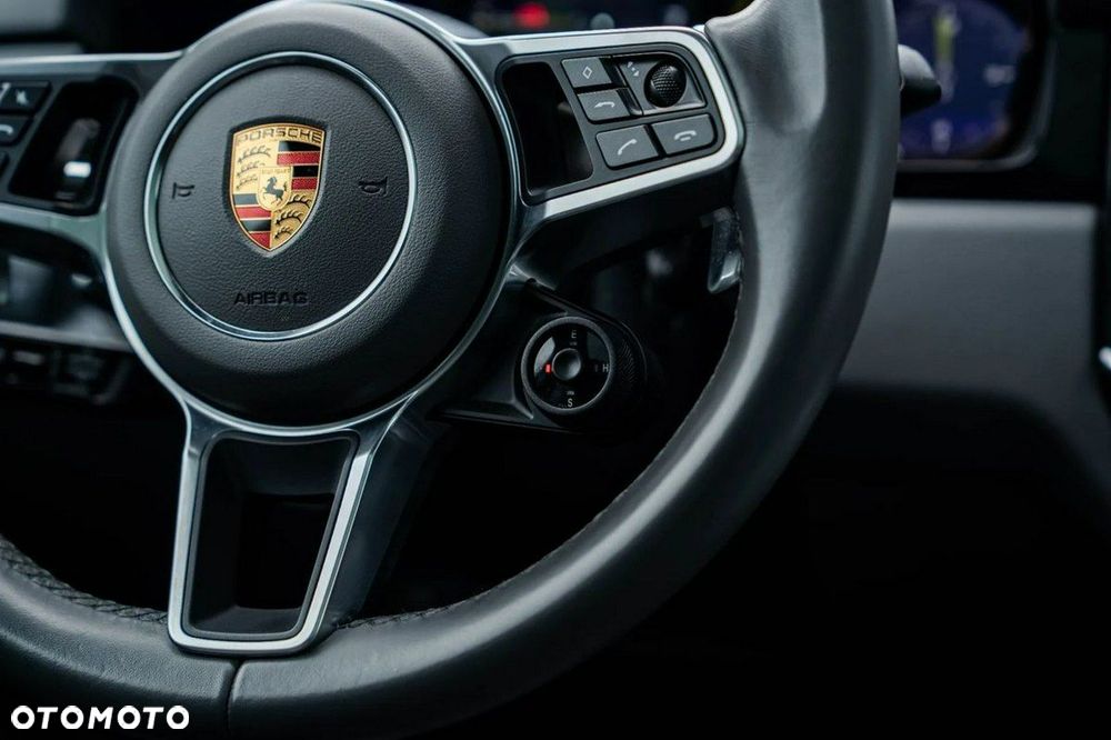 Porsche Cayenne - 19