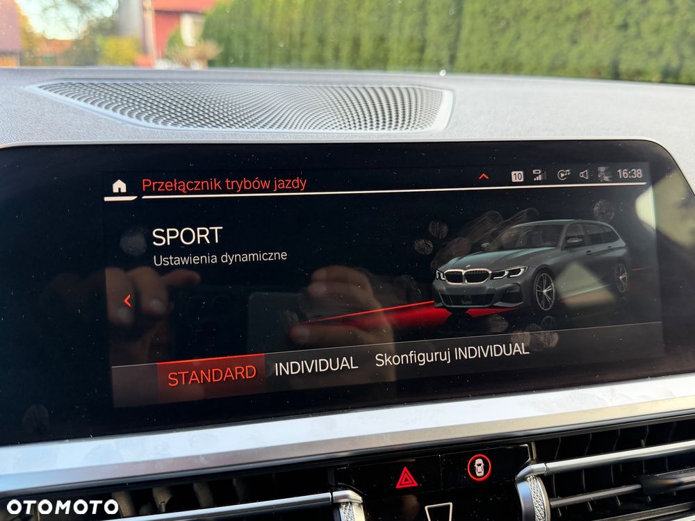 BMW Seria 3 - 35