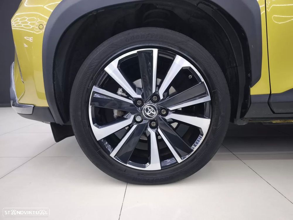 Toyota Yaris Cross 1.5 HDF Premier Edition - 21