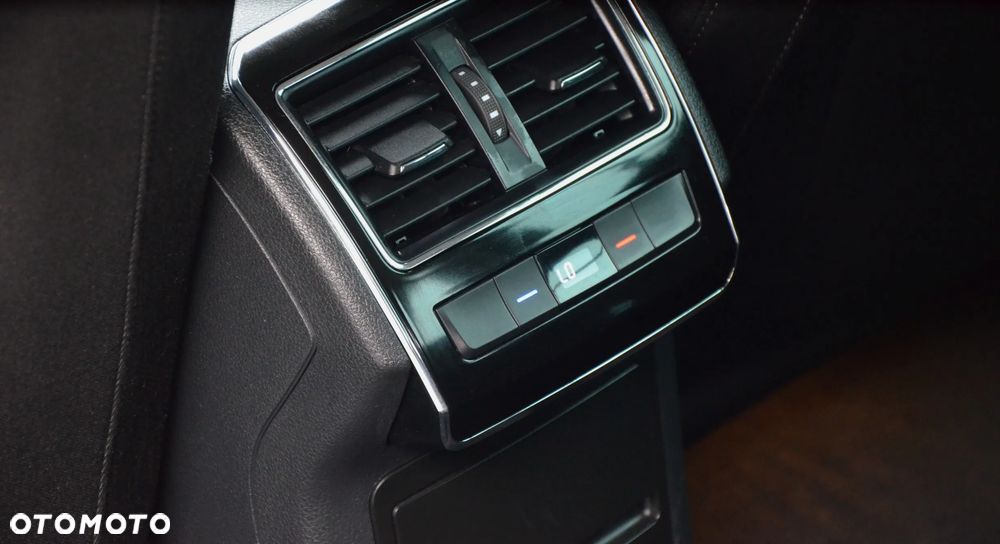 Skoda Superb 2.0 TDI Style - 19
