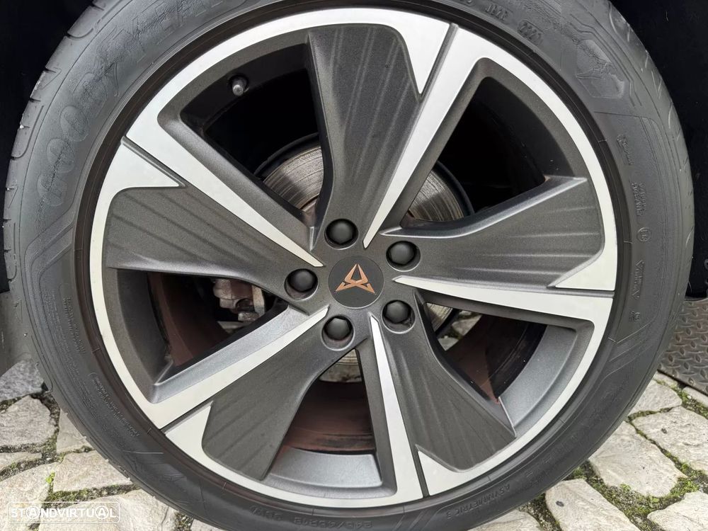 Cupra Formentor 1.4 e-Hybrid Sport DSG - 48