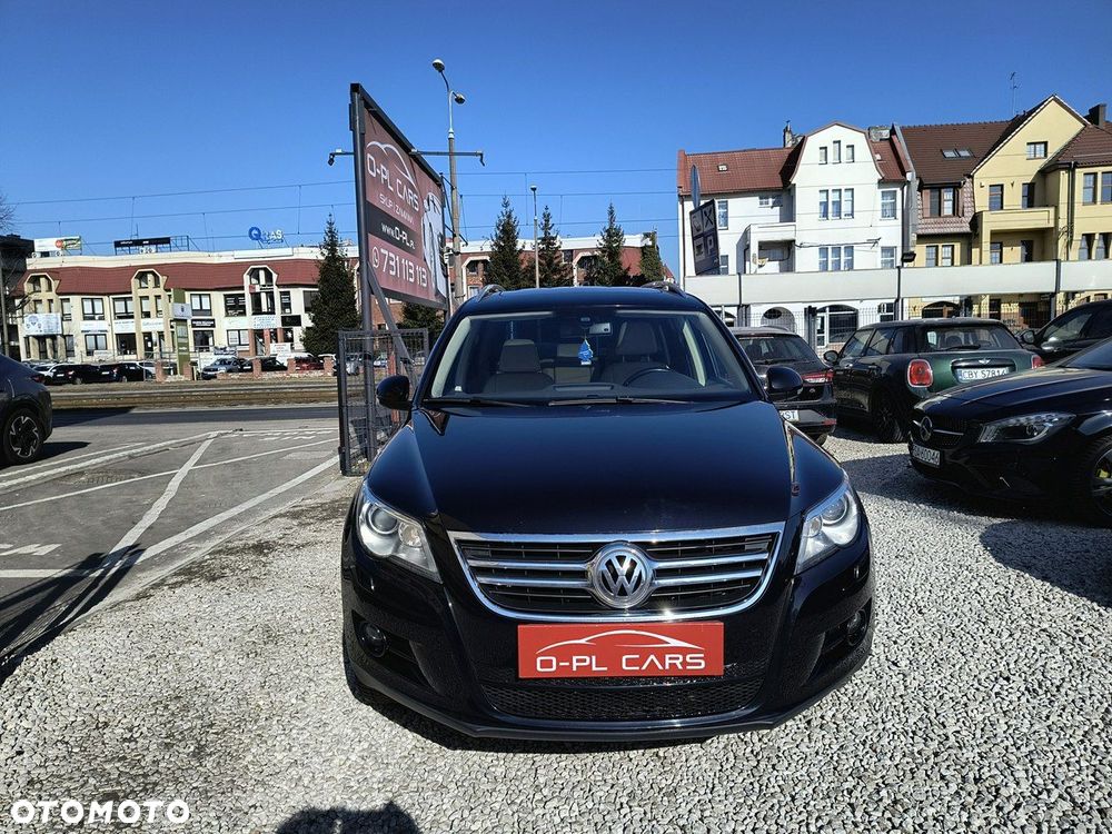 Volkswagen Tiguan 2.0 TDI DPF 4Motion BlueMotion Technology Exclusive - 25