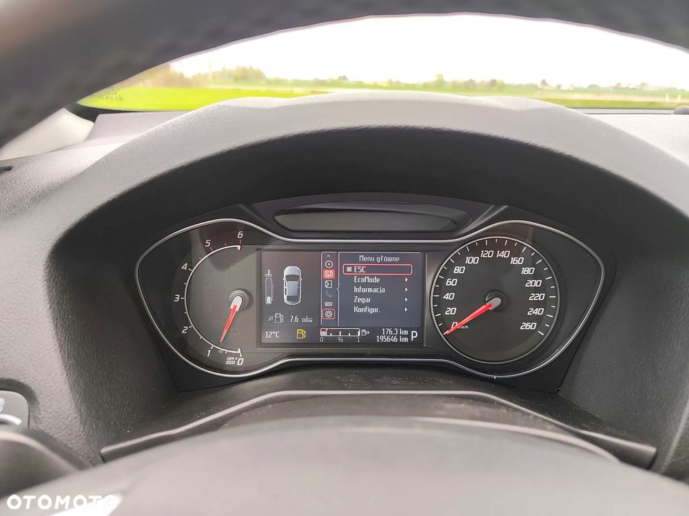 Ford Mondeo 2.0 TDCi Titanium - 21