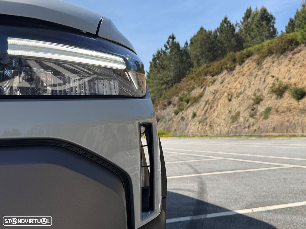 Dacia Duster 1.6 Hybrid Journey - 18