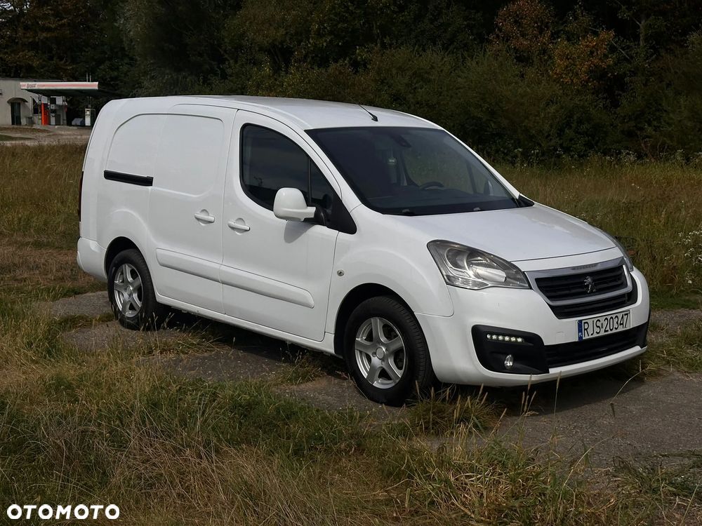 Peugeot Partner 1.6 Hdi 99 kM manual, 2015 rok EURO 6! ORGINALNY PRZEBIEG, HAK, ALUFELGI- BEZWYPADKOWY!!! - 6