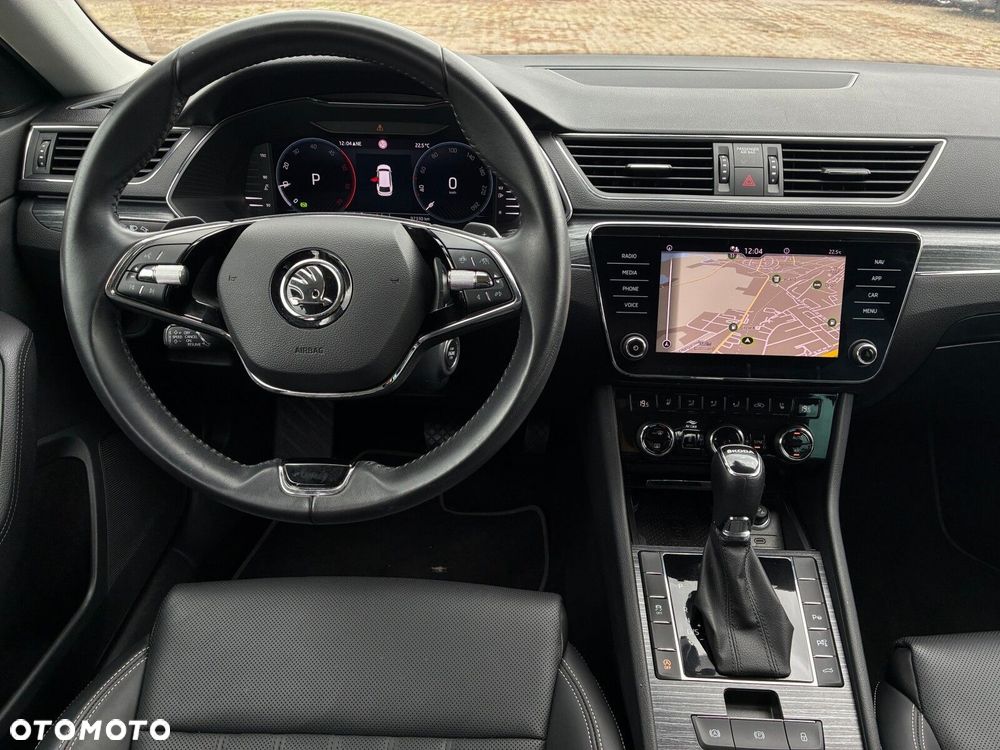 Skoda Superb 2.0 TDI SCR Style DSG - 12