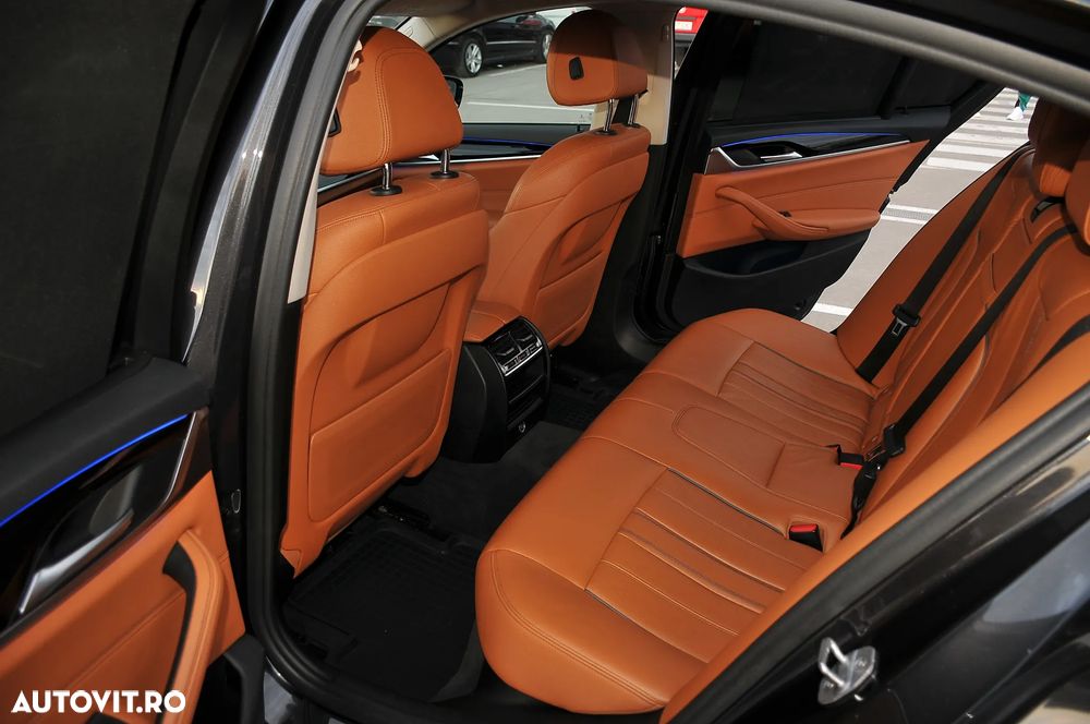 BMW Seria 5 530e xDrive AT PHEV - 14